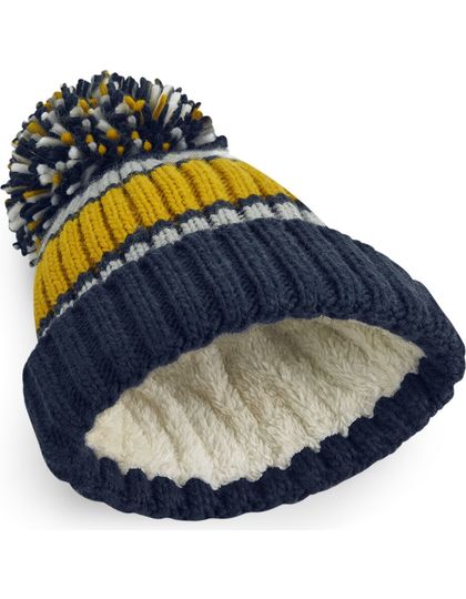 Beechfield B392 Hygge Striped Beanie – leverantörens modellbild